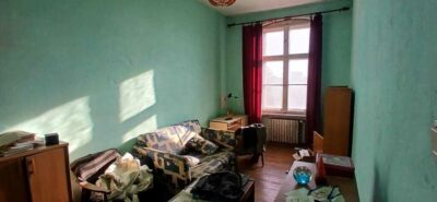 Przestronne mieszkanie w kamienicy do remontu