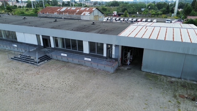 Stargard Na sprzedaż obiekt handlowo–magazynowy