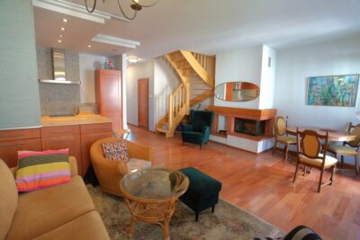 Apartament 2-poziomowy przy parku Kasprowicza