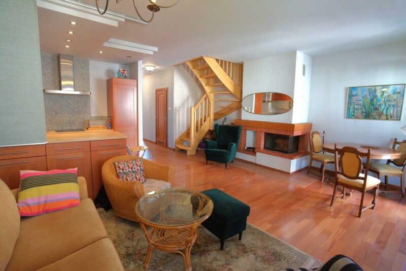 Apartament 2-poziomowy przy parku Kasprowicza