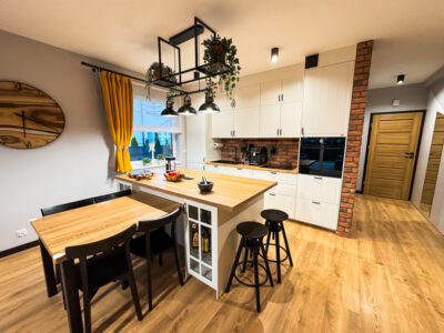 Nowoczesny apartament z dużym ogrodem i parkingiem