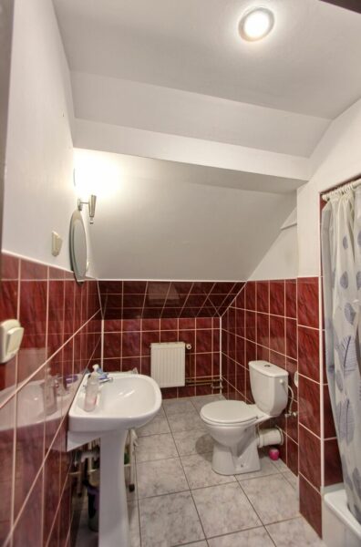 4 pokoje z ogródkiem i garażem!