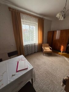 Piętro domu, 139m2, 3pokoje, działka, 410 tys.zł