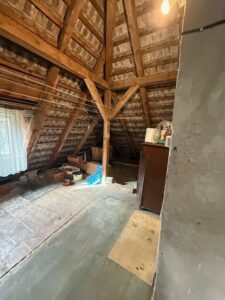 Piętro domu, 139m2, 3pokoje, działka, 410 tys.zł