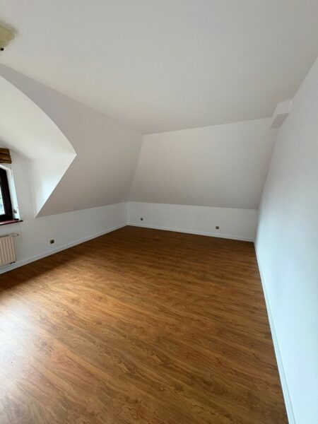 Przestronny dom wolnostojący 209 m²