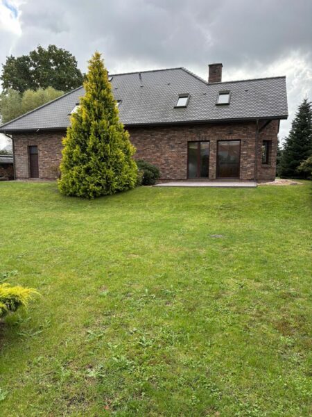 Przestronny dom wolnostojący 209 m²