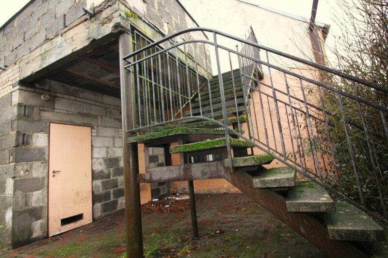 Lokal 142 m² z możliwością adaptacji na mieszkania