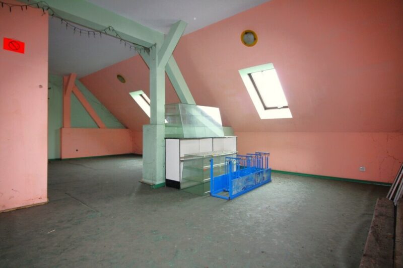 Lokal 142 m² z możliwością adaptacji na mieszkania