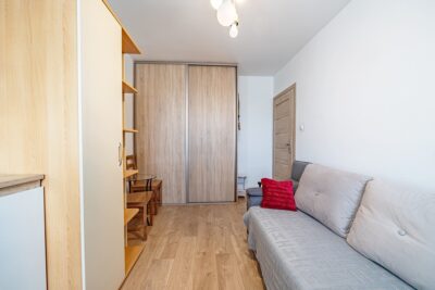 Świerczewo, 3 pokoje, 73,22 m2, balkon, 1994 rok