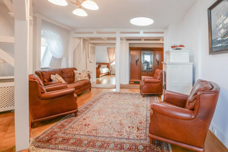Apartament z tarasem z widokiem na morze.
