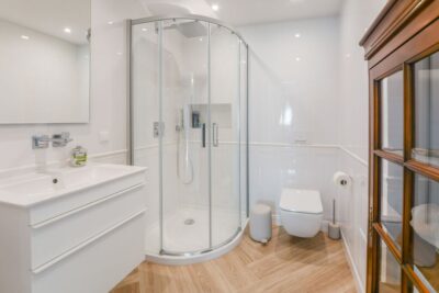Apartament z tarasem z widokiem na morze.
