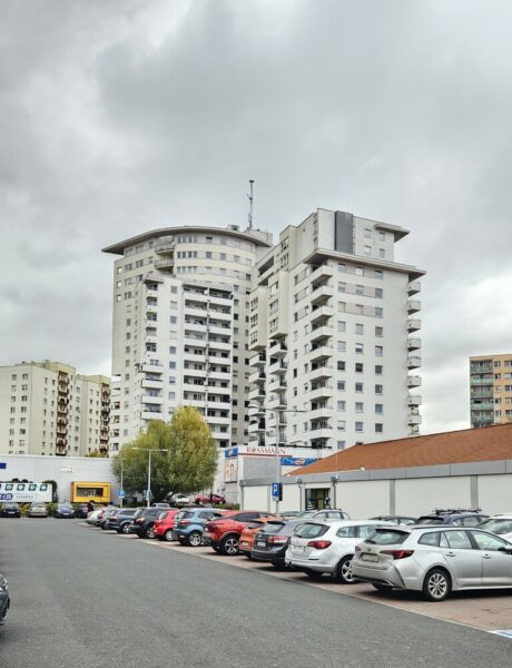Świetna lokalizacja / 3 pokoje / dobra inwestycja