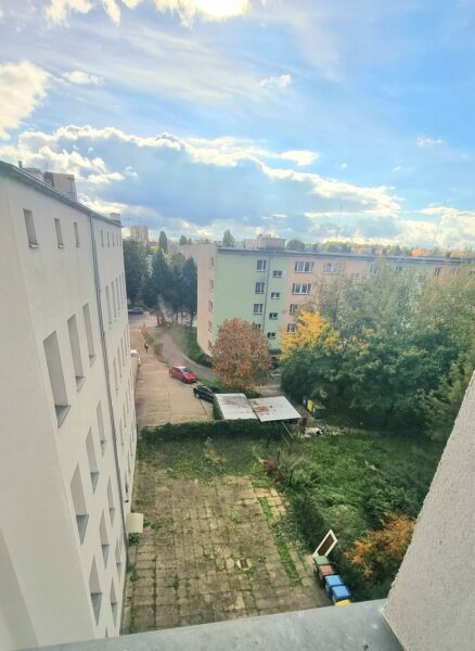 Po generalnym remoncie, c.o. miejsk., klimatyzacja