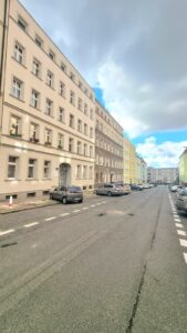 Po generalnym remoncie, c.o. miejsk., klimatyzacja