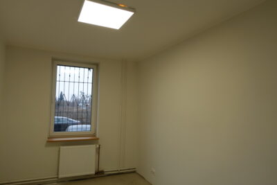 Budynek biurowy 343 m2 Gumieńce