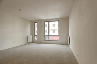 Lokal w apartamentowcu na Starym Mieście