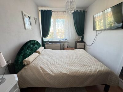 Na sprzedaż 3 pokoje mieszkanie 63m2 ul Romera