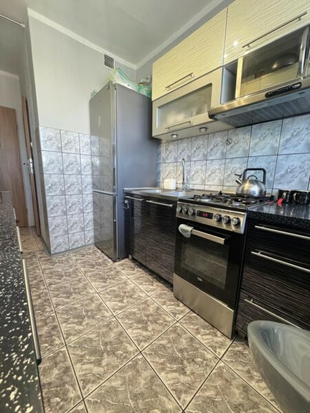 Na sprzedaż 3 pokoje mieszkanie 63m2 ul Romera