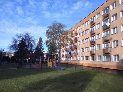 4 POKOJOWE MIESZKANIE W CENTRUM OKONKA