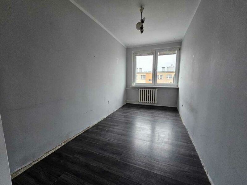 4 POKOJOWE MIESZKANIE W CENTRUM OKONKA