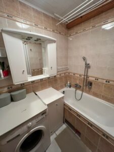 Pomorzany 2 pok. z balkonem pow. 46,80 m2