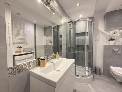 Apartament z ogrodem 5 min od morza!