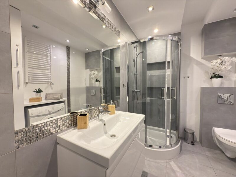 Apartament z ogrodem 5 min od morza!