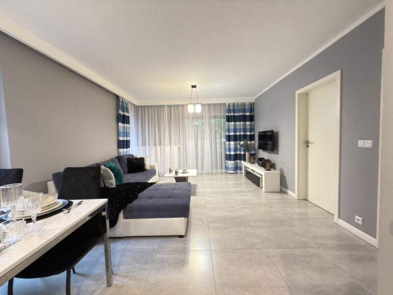 Apartament z ogrodem 5 min od morza!
