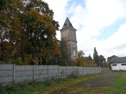 Pałac Wierzbięcin,gm.Nowogard.paek-do remontu