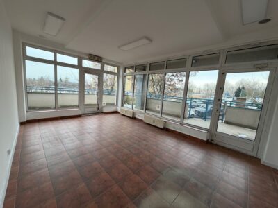 Świerczewo, Lokal usługowy 25,40 m2