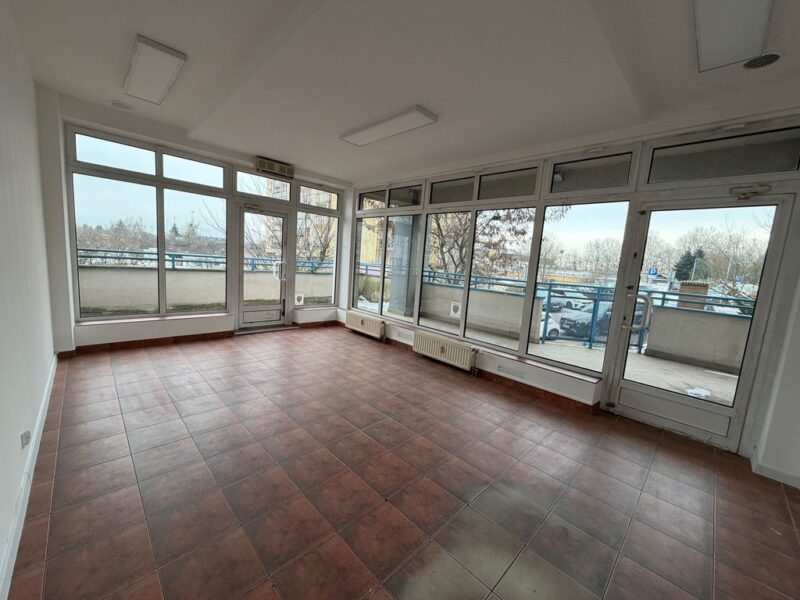 Świerczewo, Lokal usługowy 25,40 m2