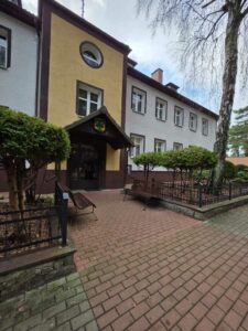 Przytulne dwupokojowe mieszkanie na parterze