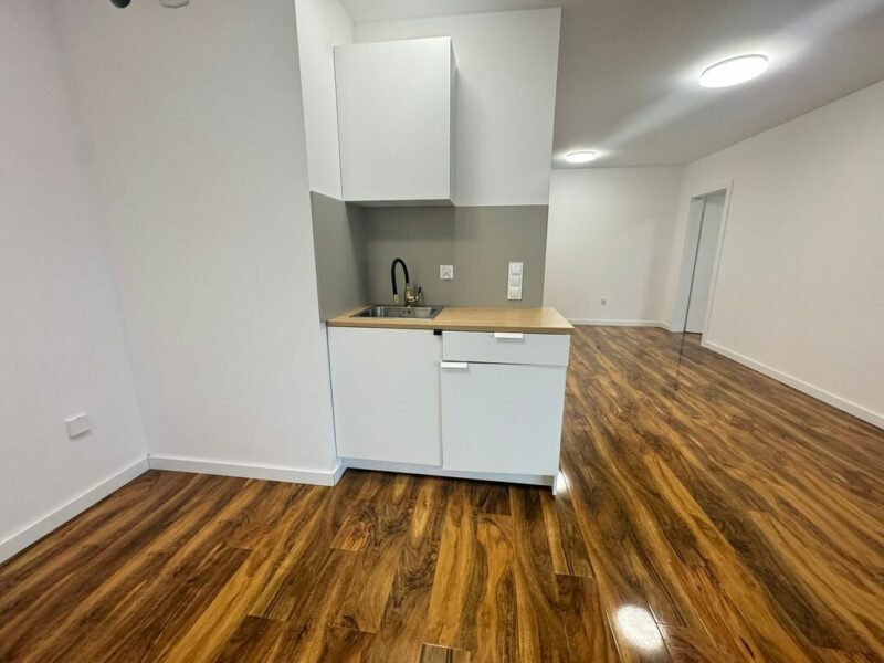 Stylowy lokal w sercu Reda City 3 pokoje 67m2