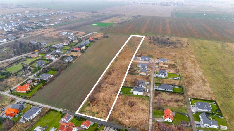 Teren inwestycyjny pod zabudowę jednorodzinną