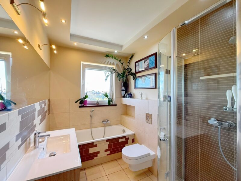 4-pok. 96 m² z panoramicznym widokiem | Warszewo