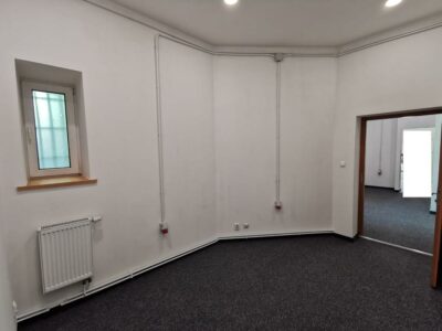 Lokal 240m2 - ścisłe Centrum, super cena!