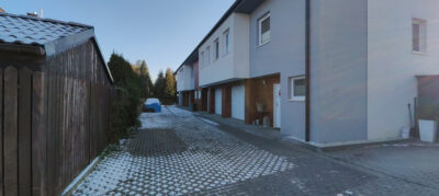 Bezrzecze - urokliwy dom w bocznej uliczce