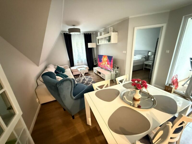 Duży 36/120m2 - Apartament w Łukęcinie!