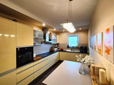 4 pokoje, 96 m², balkon z panoramą miasta