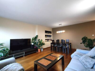 4 pokoje, 96 m², balkon z panoramą miasta