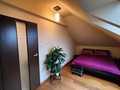 4 pokoje, 96 m², balkon z panoramą miasta
