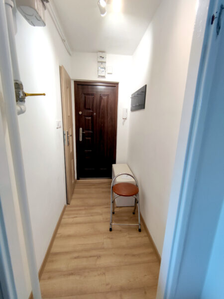 Umeblowane 2 pokoje po remoncie