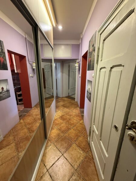2 pok. zadbana kamienica, balkon, I Piętro, 69m2