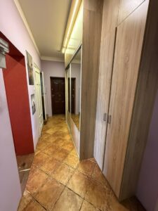 2 pok. zadbana kamienica, balkon, I Piętro, 69m2
