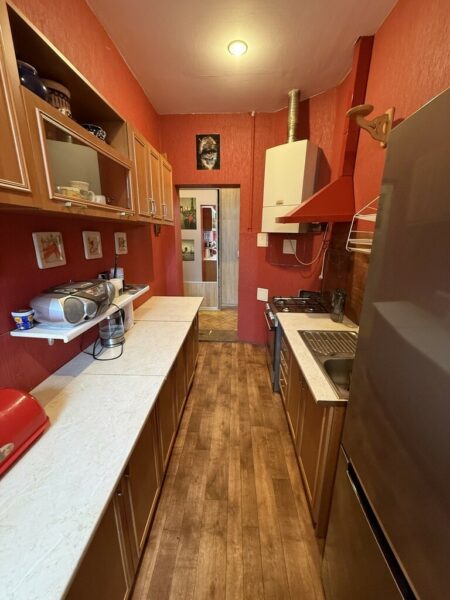 2 pok. zadbana kamienica, balkon, I Piętro, 69m2