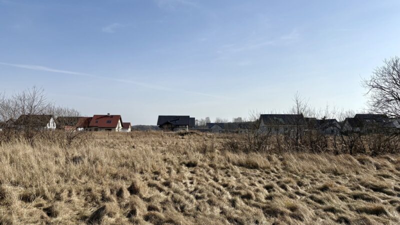 Działka narożna 1225 m² – Niedźwiedź | Media