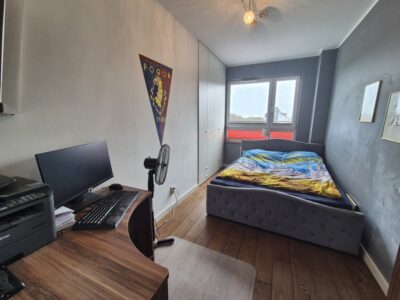 3 pokoje, balkon, 2013r., dodatkowo garaż zamykany