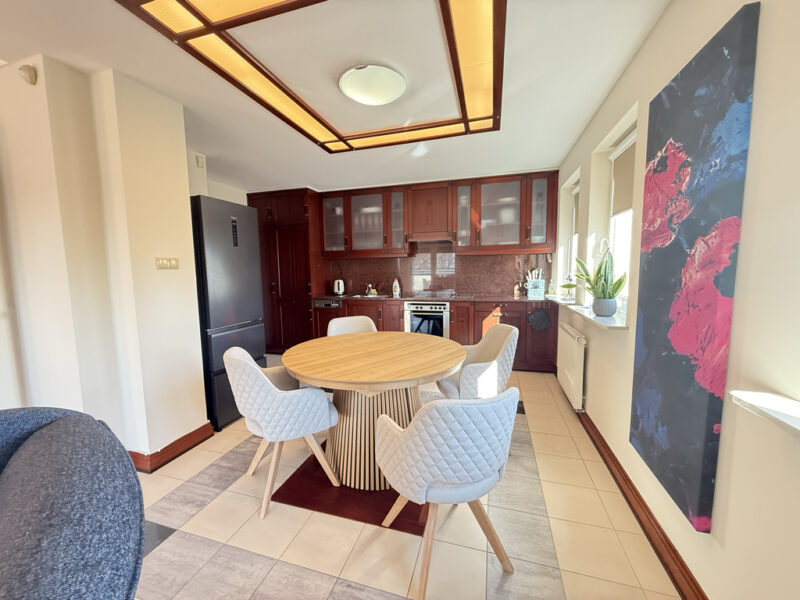 Komfortowy apartament przy Pl.Batorego z garażem