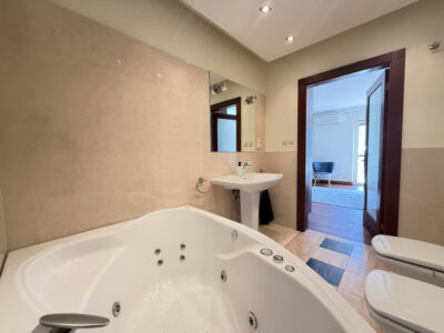 Komfortowy apartament przy Pl.Batorego z garażem