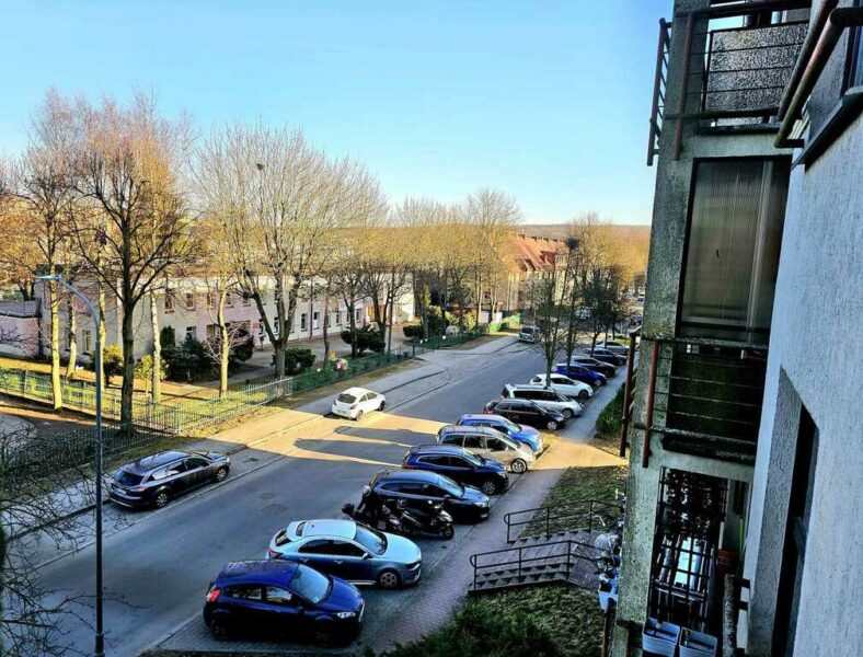 3 pokoje w nowoczes. bloku w centrum nowych Polic!